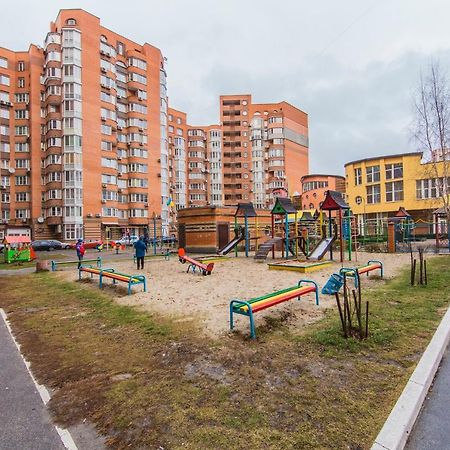 Комфортная Двухкомнатная Квартира Возле Метро Академгородок Kyjev Exteriér fotografie
